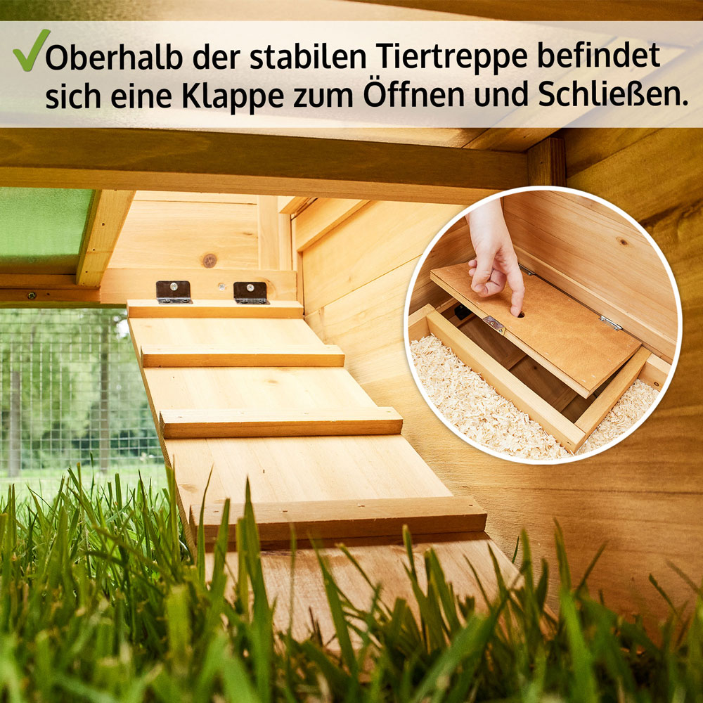 Oberhalb der stabilen Tiertreppe des Hasenstalls Dorf Alm befindet sich eine Klappe zum Öffnen und Schließen