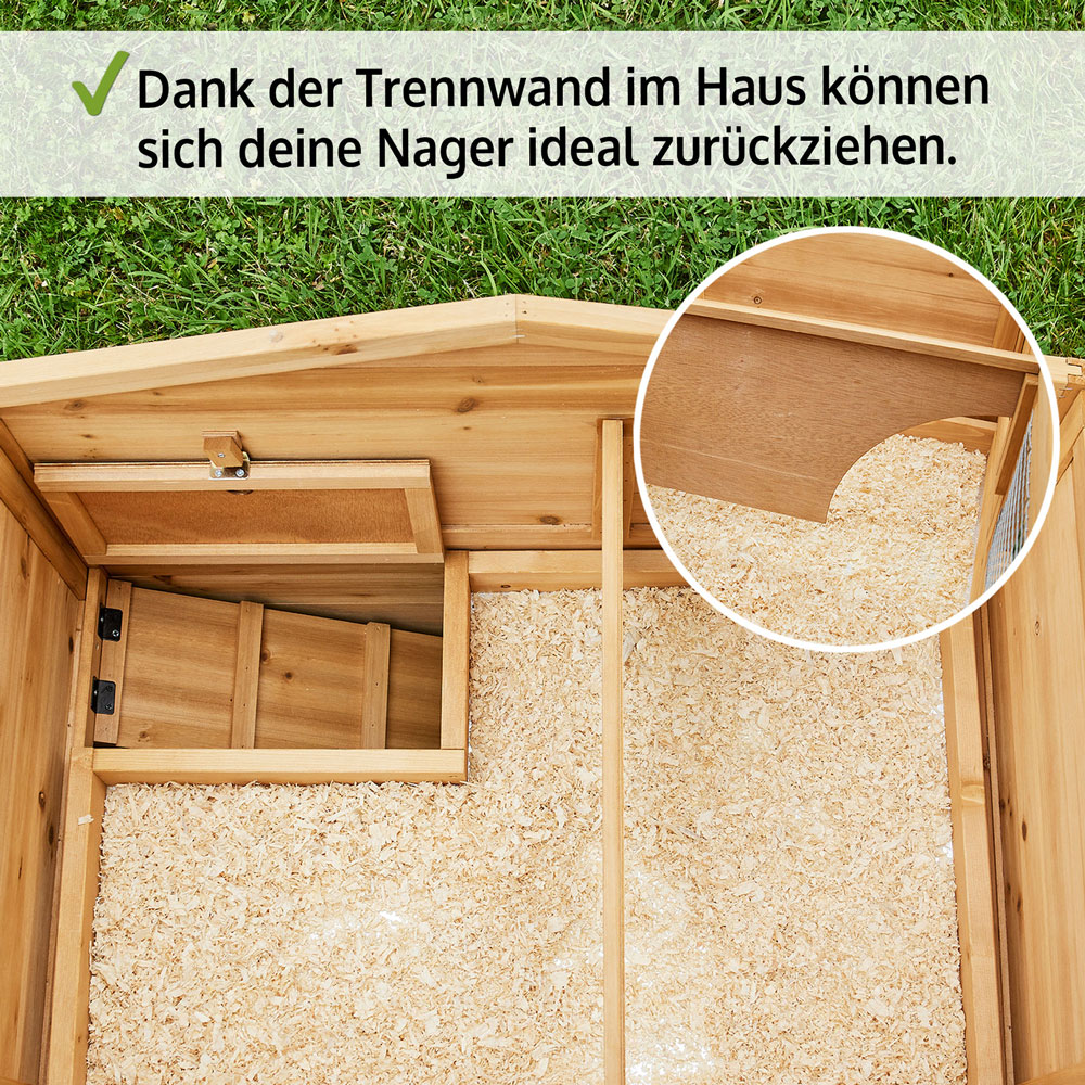 Dank der Trennwand im Haus des Hasenstalls Dorf Alm können sich deine Nager ideal zurückziehen