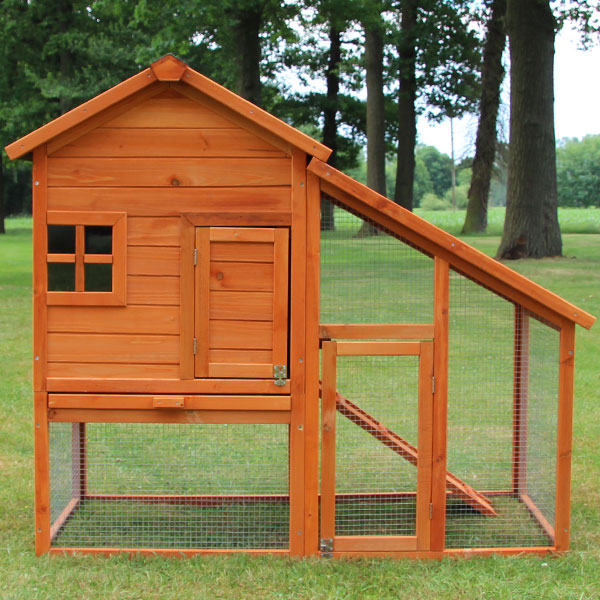 Hasenstall Bauernhaus bietet eine gemütliche Unterkunft mit integriertem Freilauf perfekt für deine Kaninchen ideal für den Garten